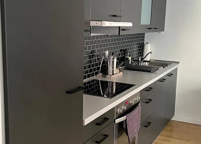 Modern & Cozy Muenchner Freiheit With Balcony * München