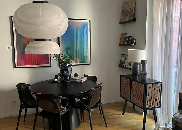 דירה Modern & Cozy Muenchner Freiheit With Balcony